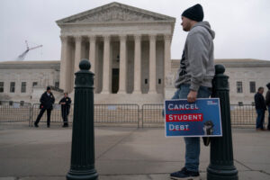 Factbox-How Trump’s tax cuts affect federal student aid